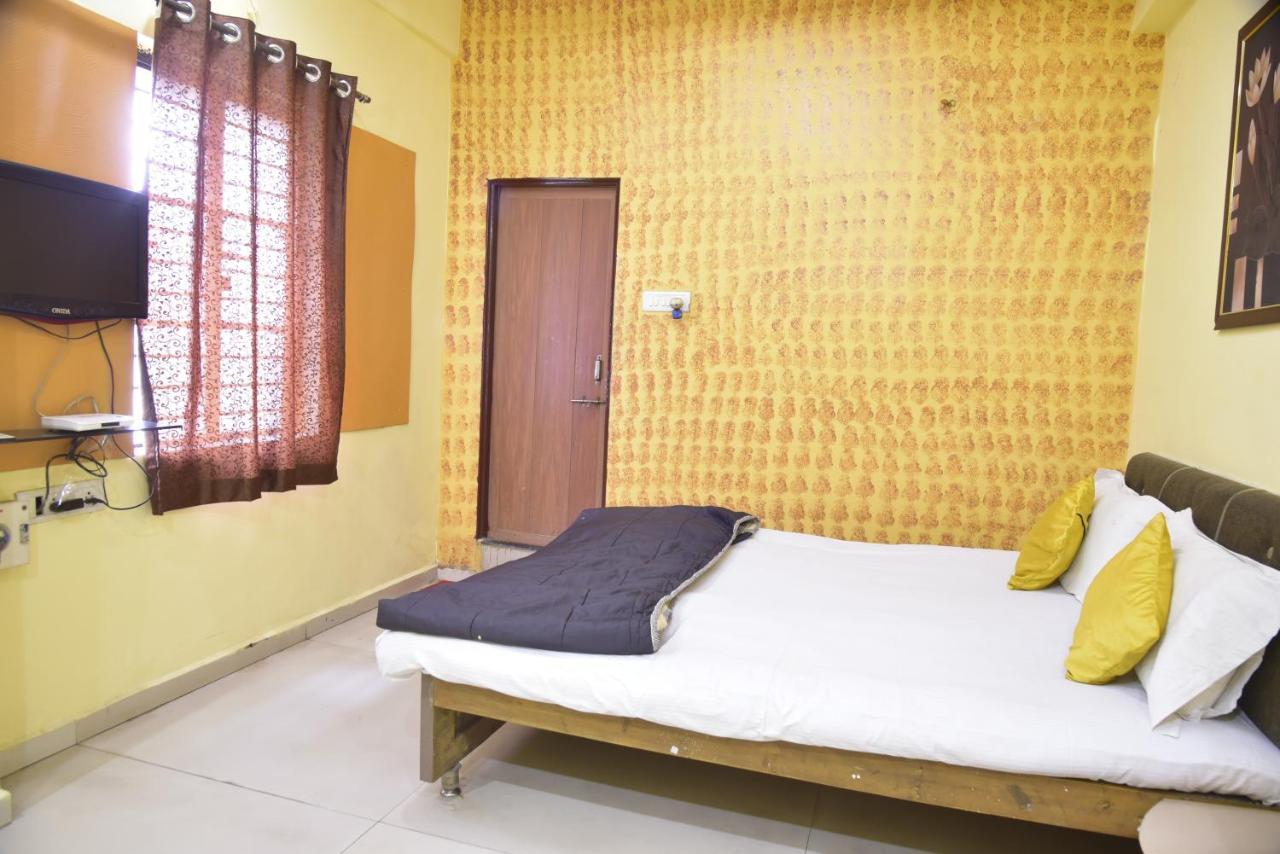 Hotel Drishti Inn Khapri Ngoại thất bức ảnh